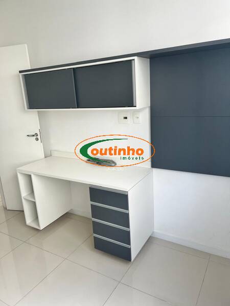 Apartamento à venda com 2 quartos, 62m² - Foto 22