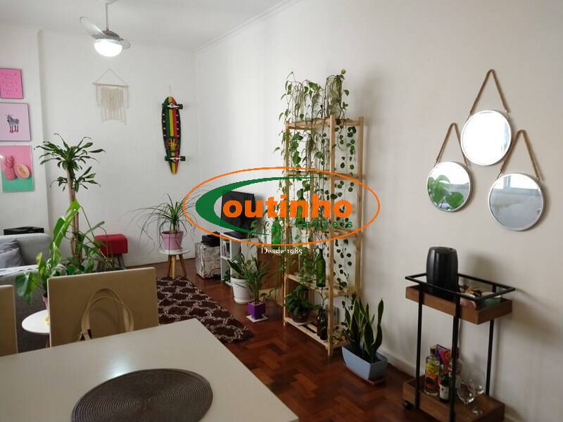 Apartamento à venda com 2 quartos, 95m² - Foto 5