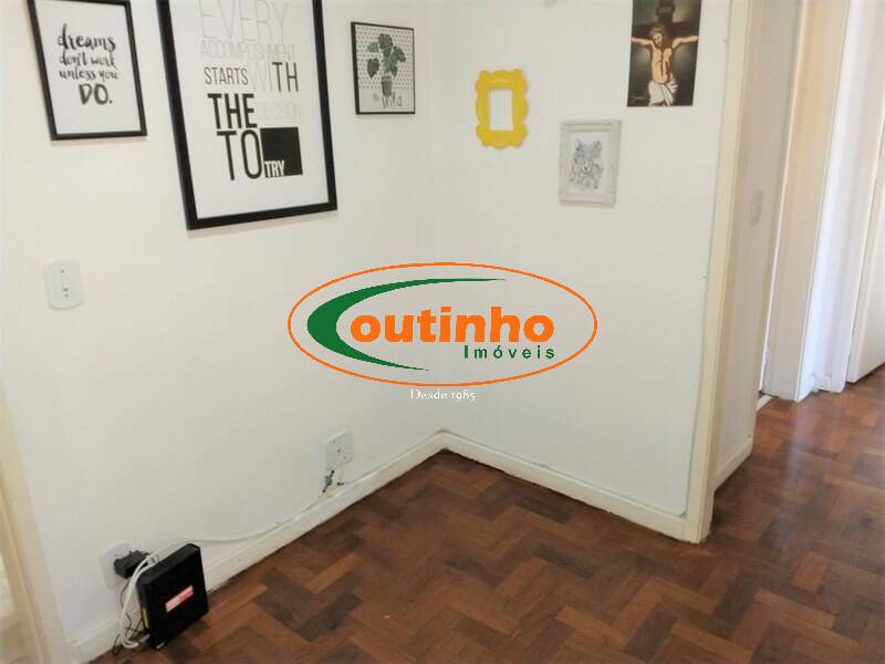 Apartamento à venda com 2 quartos, 95m² - Foto 3