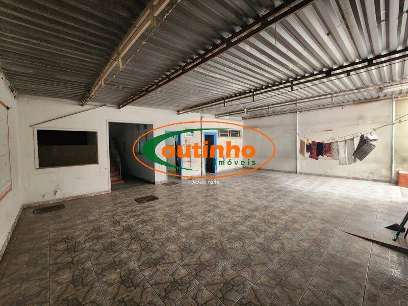 Prédio Inteiro à venda, 300m² - Foto 14