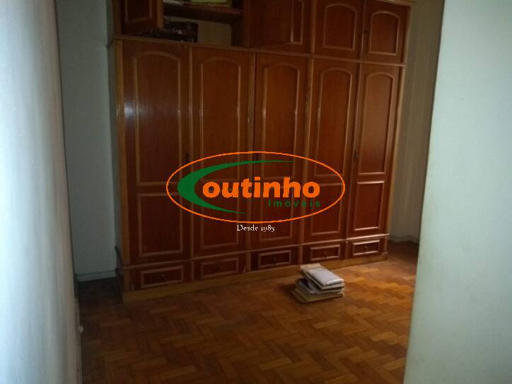 Apartamento à venda com 3 quartos, 93m² - Foto 11