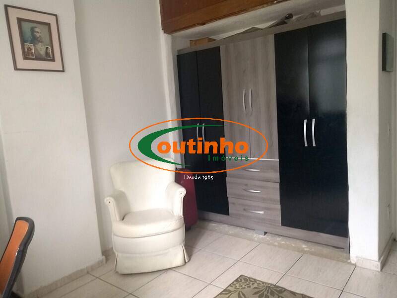 Apartamento à venda com 3 quartos, 95m² - Foto 8