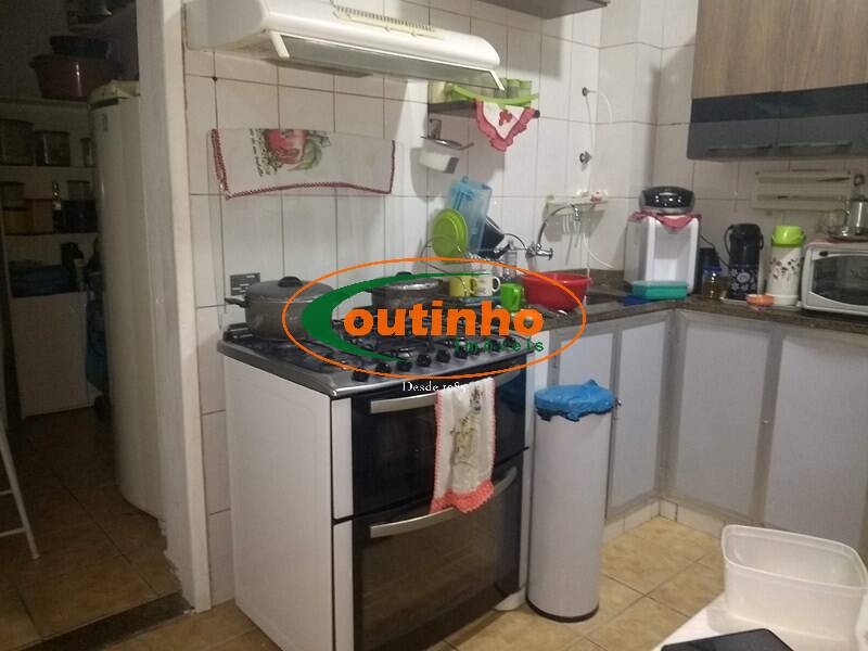 Apartamento à venda com 3 quartos, 95m² - Foto 17