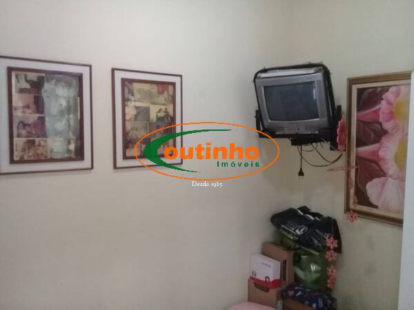 Apartamento à venda com 3 quartos, 139m² - Foto 17