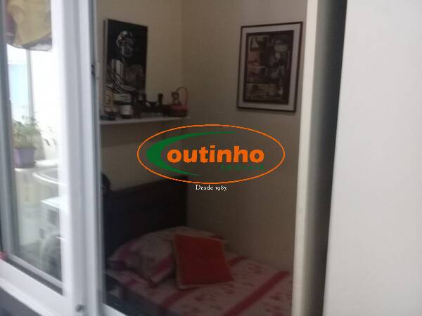 Apartamento à venda com 3 quartos, 139m² - Foto 18