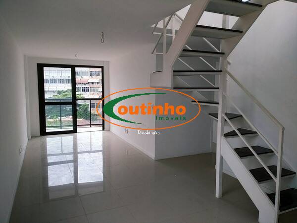 Cobertura à venda com 2 quartos, 145m² - Foto 2