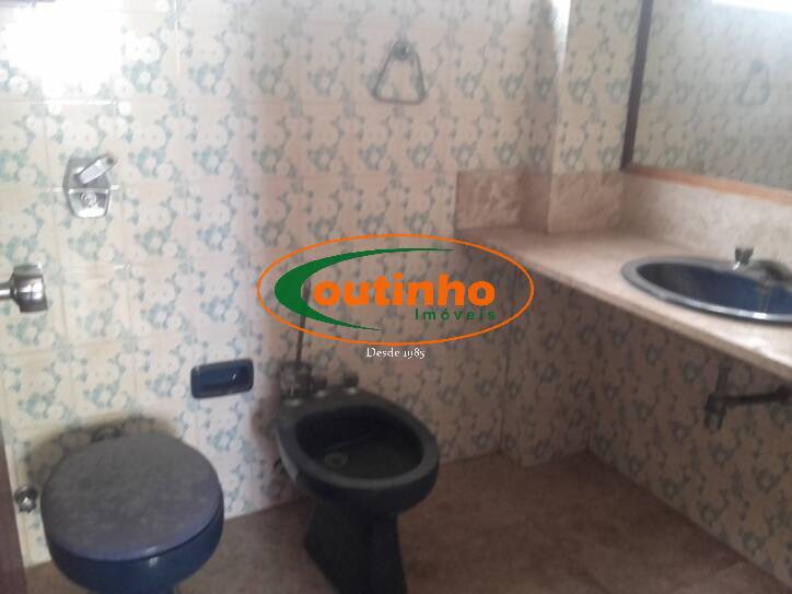 Apartamento à venda com 4 quartos, 196m² - Foto 14