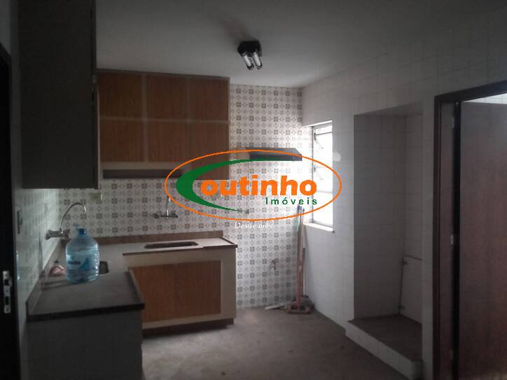 Apartamento à venda com 4 quartos, 196m² - Foto 15