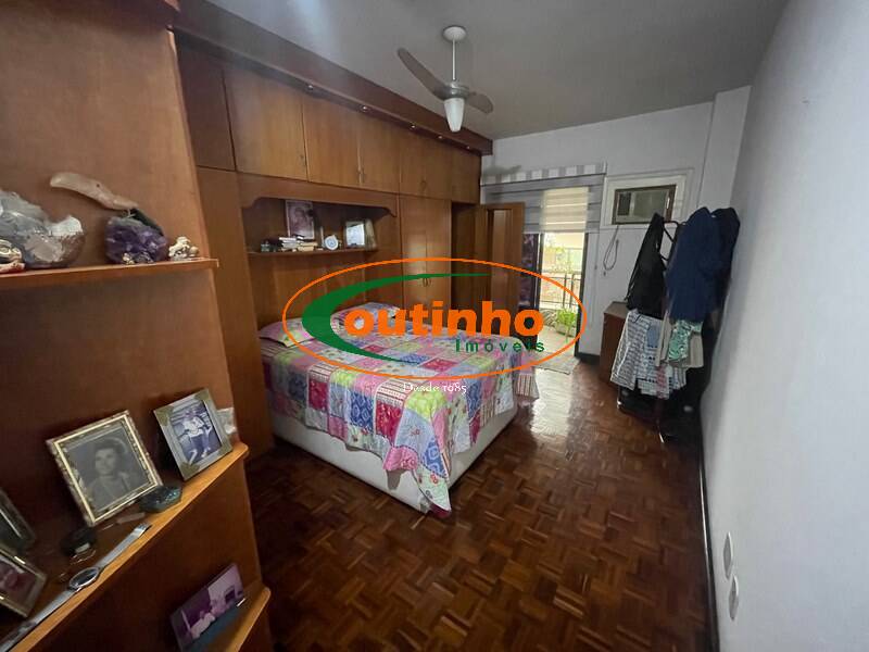 Apartamento à venda com 3 quartos, 155m² - Foto 9