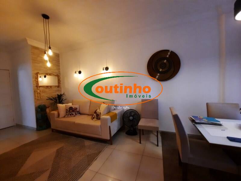 Apartamento à venda com 2 quartos, 68m² - Foto 6