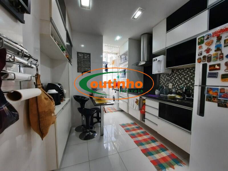 Apartamento à venda com 2 quartos, 68m² - Foto 18