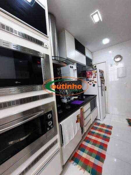 Apartamento à venda com 2 quartos, 68m² - Foto 21