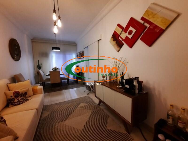 Apartamento à venda com 2 quartos, 68m² - Foto 25