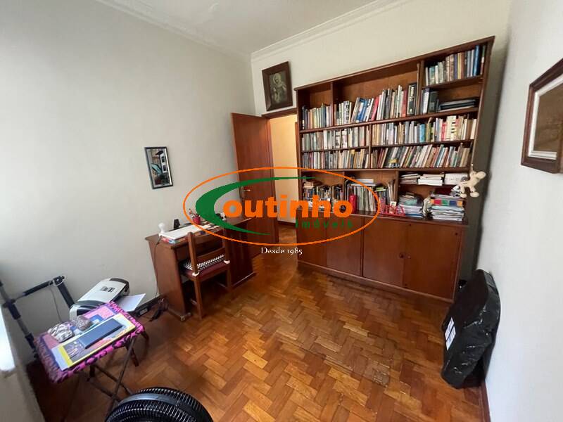 Apartamento à venda com 3 quartos, 120m² - Foto 32