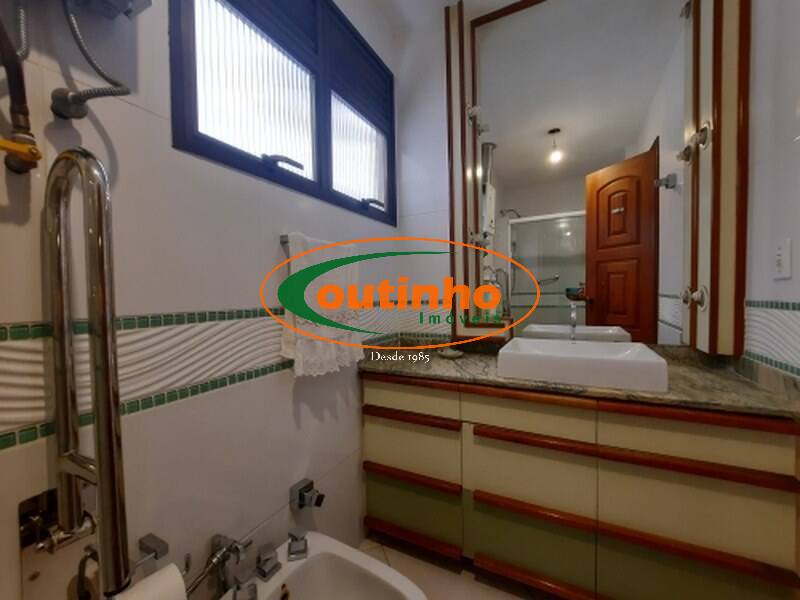 Apartamento à venda com 4 quartos, 147m² - Foto 6