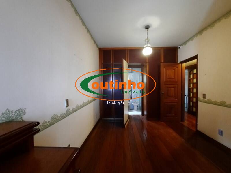 Apartamento à venda com 4 quartos, 147m² - Foto 14