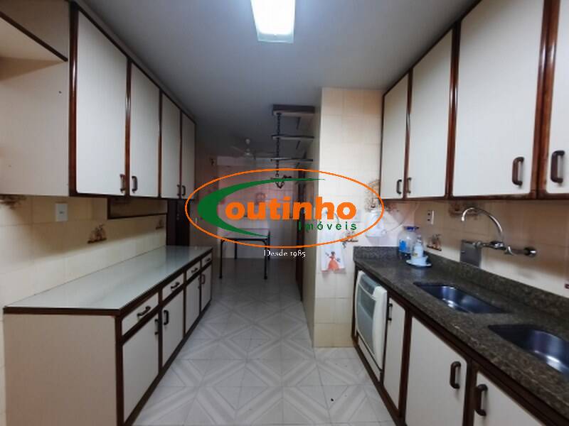 Apartamento à venda com 4 quartos, 147m² - Foto 24