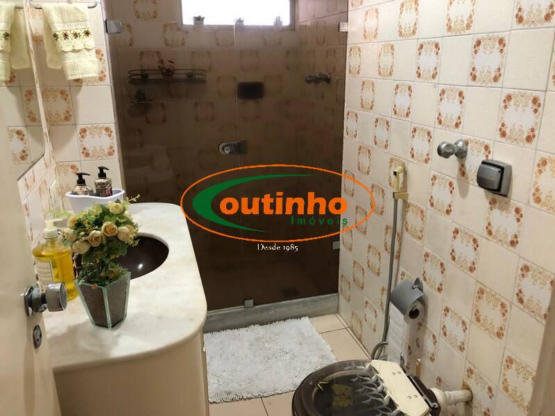 Apartamento à venda com 3 quartos, 119m² - Foto 13