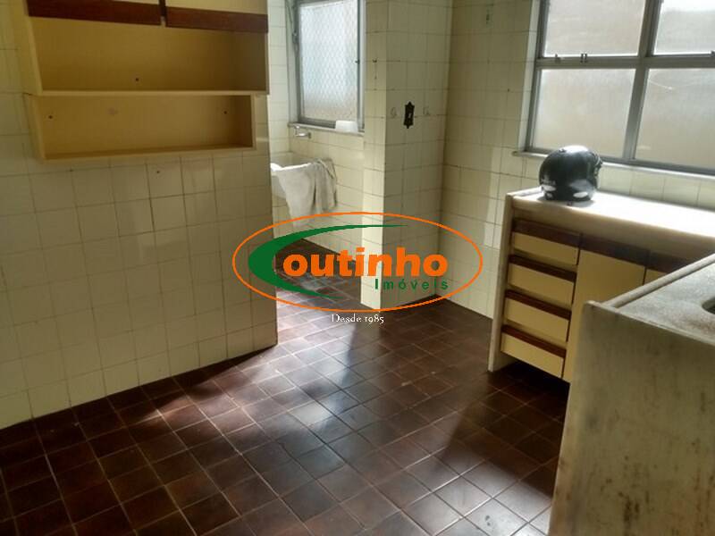 Apartamento à venda com 3 quartos, 110m² - Foto 25