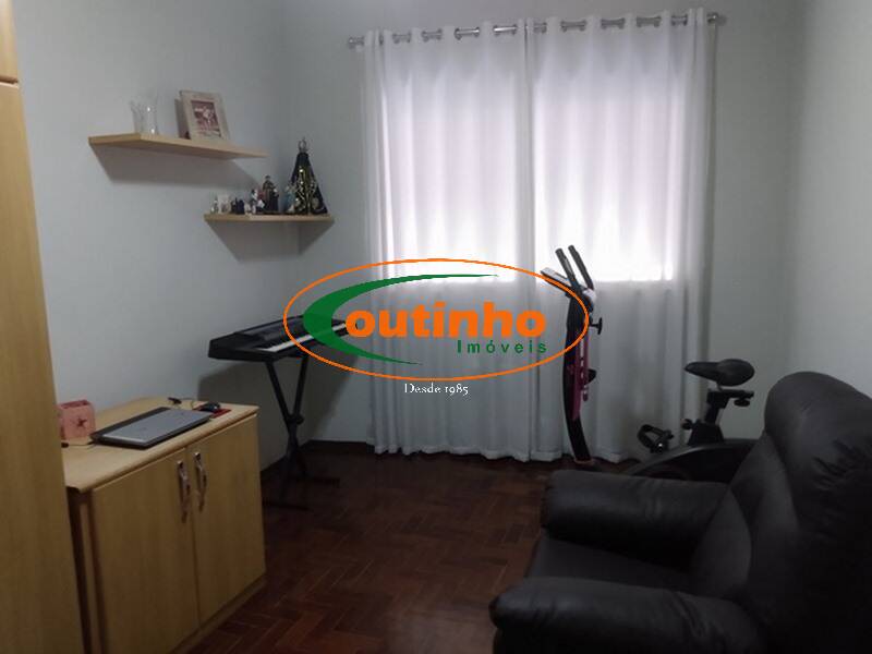 Apartamento à venda com 3 quartos, 120m² - Foto 11