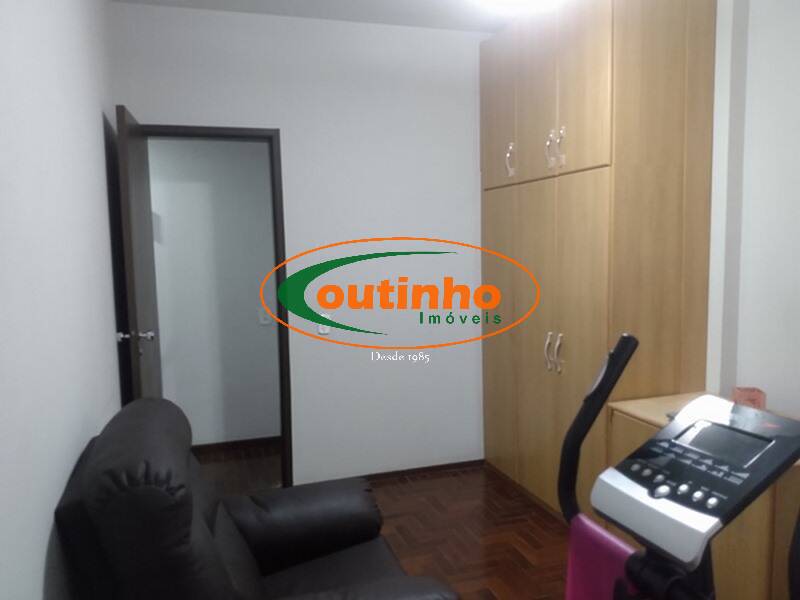 Apartamento à venda com 3 quartos, 120m² - Foto 13