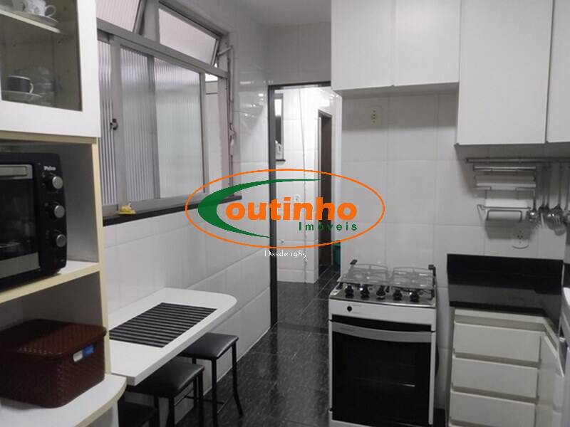 Apartamento à venda com 3 quartos, 120m² - Foto 27