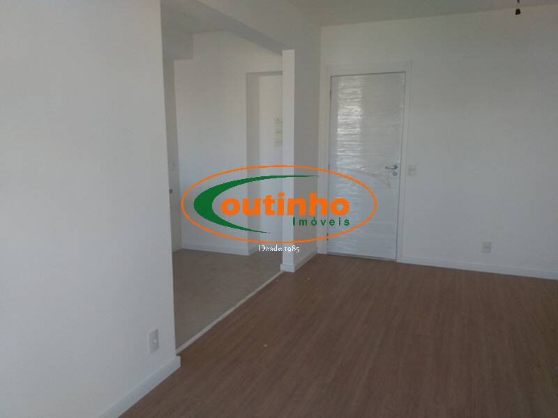 Apartamento à venda com 2 quartos, 65m² - Foto 18