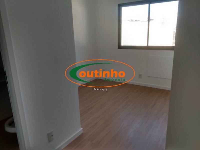 Apartamento à venda com 2 quartos, 65m² - Foto 31