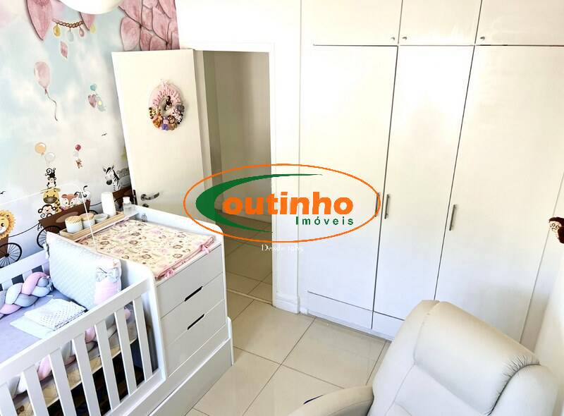 Apartamento à venda com 3 quartos, 120m² - Foto 12