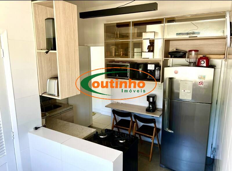 Apartamento à venda com 3 quartos, 120m² - Foto 18