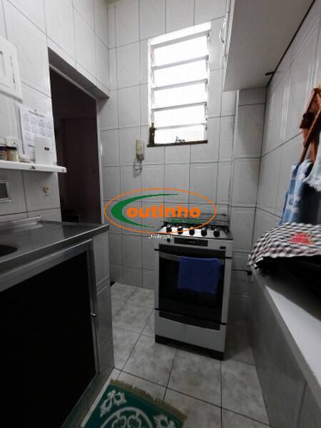 Apartamento à venda com 1 quarto, 40m² - Foto 16