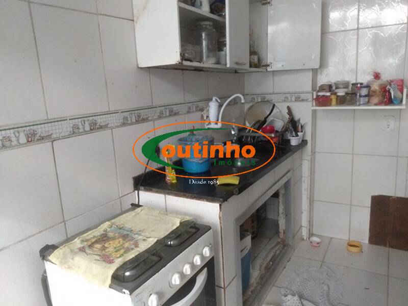 Apartamento à venda com 2 quartos, 72m² - Foto 6