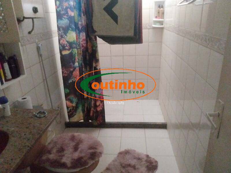 Apartamento à venda com 2 quartos, 72m² - Foto 12