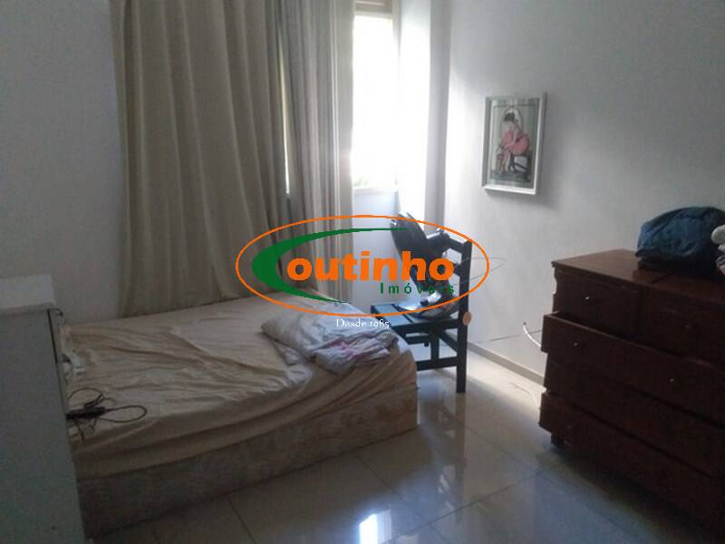 Apartamento à venda com 2 quartos, 72m² - Foto 19