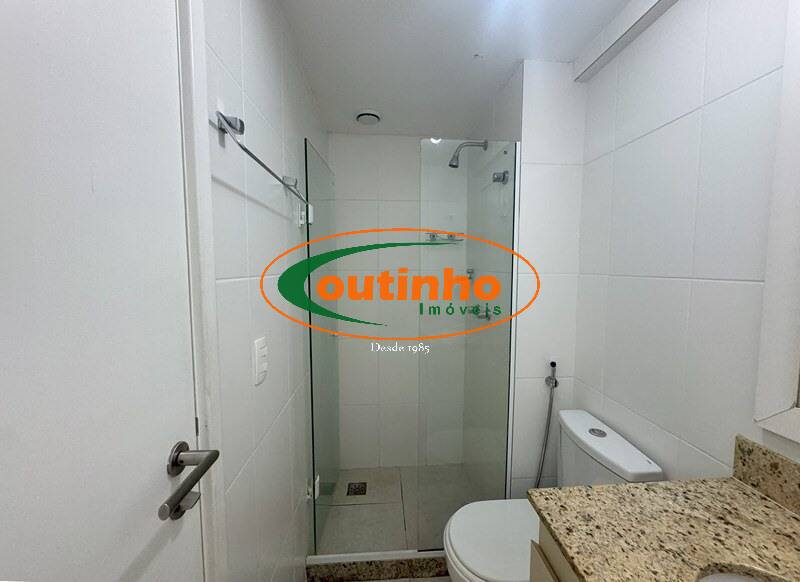 Apartamento à venda com 3 quartos, 81m² - Foto 18