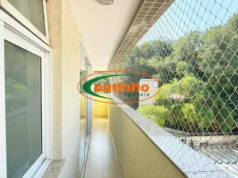 Apartamento à venda com 3 quartos, 81m² - Foto 4