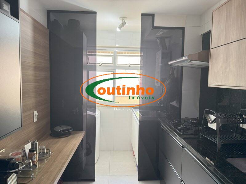 Apartamento à venda com 3 quartos, 81m² - Foto 35