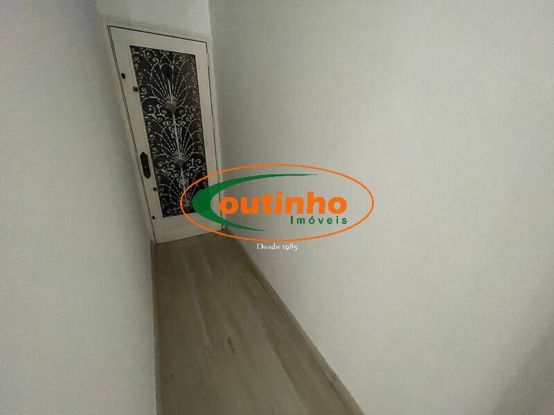 Apartamento à venda com 3 quartos, 110m² - Foto 5