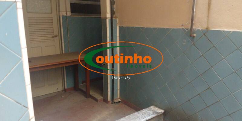 Apartamento à venda com 2 quartos, 60m² - Foto 16