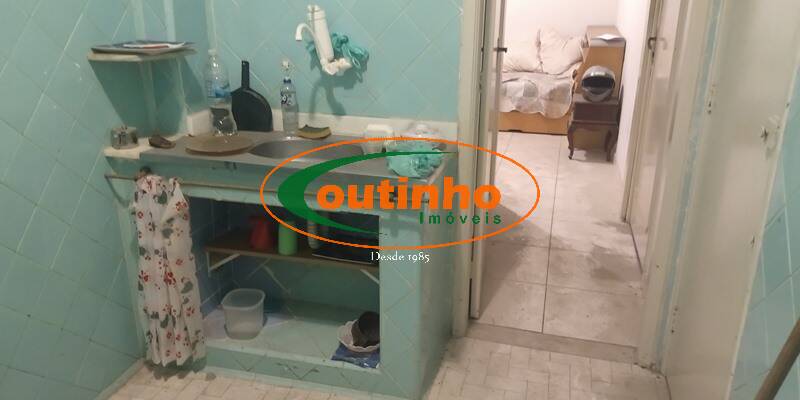 Apartamento à venda com 2 quartos, 60m² - Foto 26