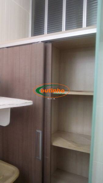 Apartamento à venda com 2 quartos, 49m² - Foto 10