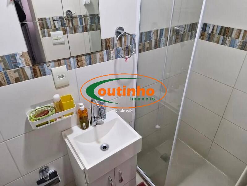 Casa à venda com 3 quartos, 215m² - Foto 8