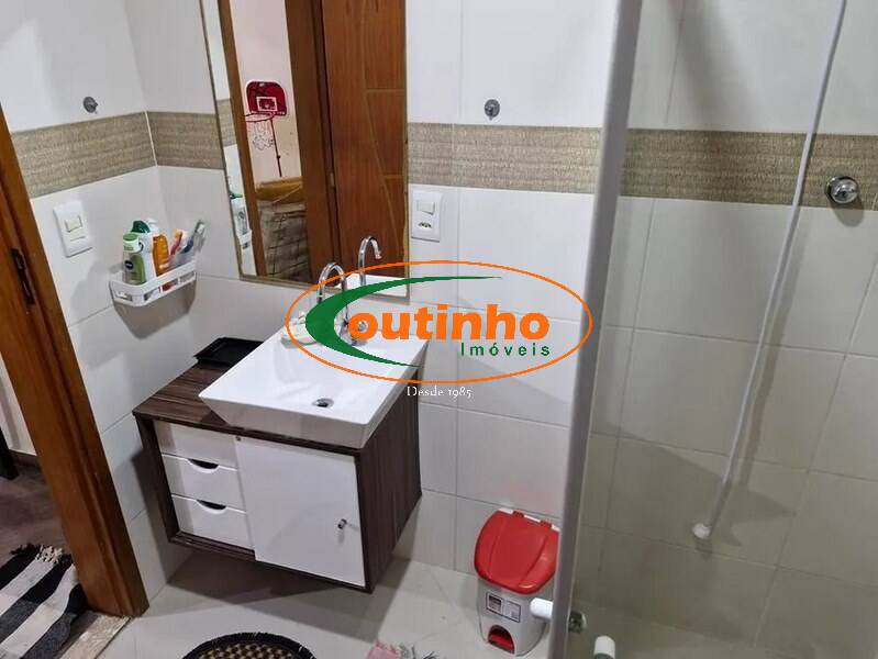 Casa à venda com 3 quartos, 215m² - Foto 12