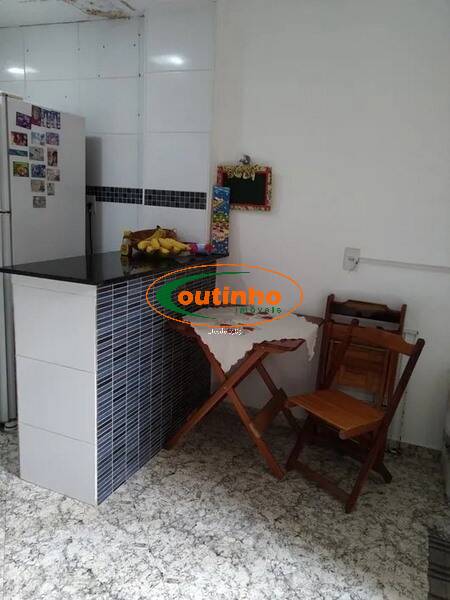 Casa à venda com 3 quartos, 215m² - Foto 28