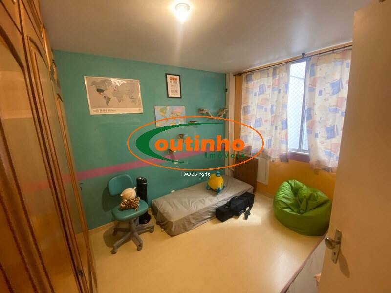 Apartamento à venda com 3 quartos, 105m² - Foto 4