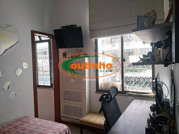 Casa à venda com 3 quartos, 270m² - Foto 41