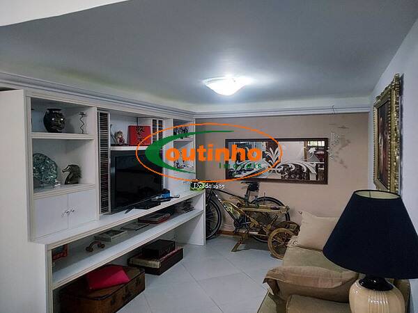 Casa à venda com 3 quartos, 270m² - Foto 28