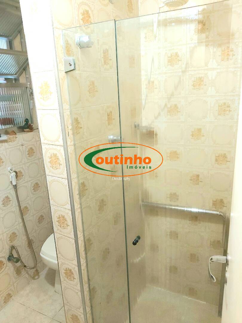 Apartamento à venda com 2 quartos, 87m² - Foto 16