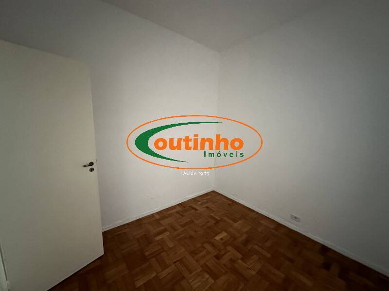 Apartamento à venda com 2 quartos, 58m² - Foto 5