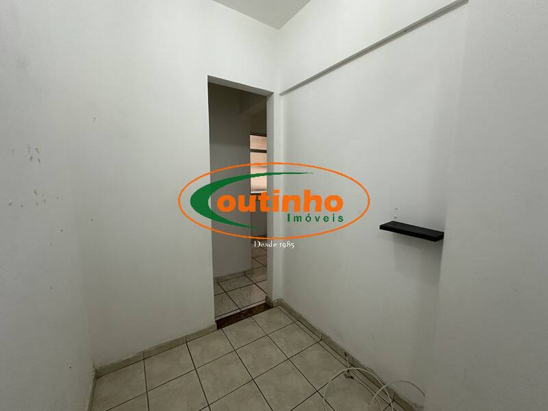 Apartamento à venda com 2 quartos, 58m² - Foto 19